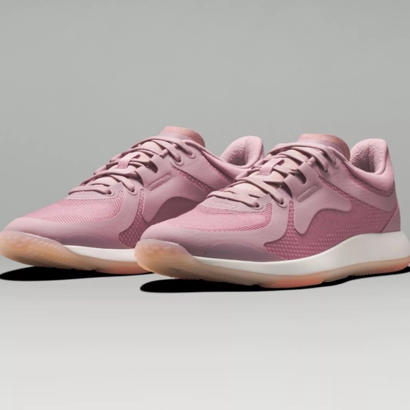 Strongfeel Women's Training Shoe Misty Pink - Picture 1 of 6